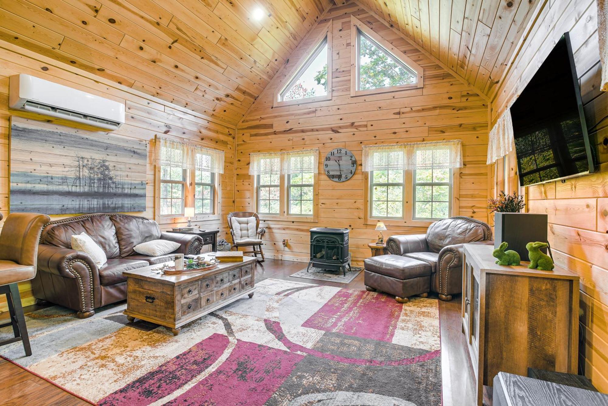 Idyllic Cabin In The Heart Of Hocking Hills Rockbridge エクステリア 写真