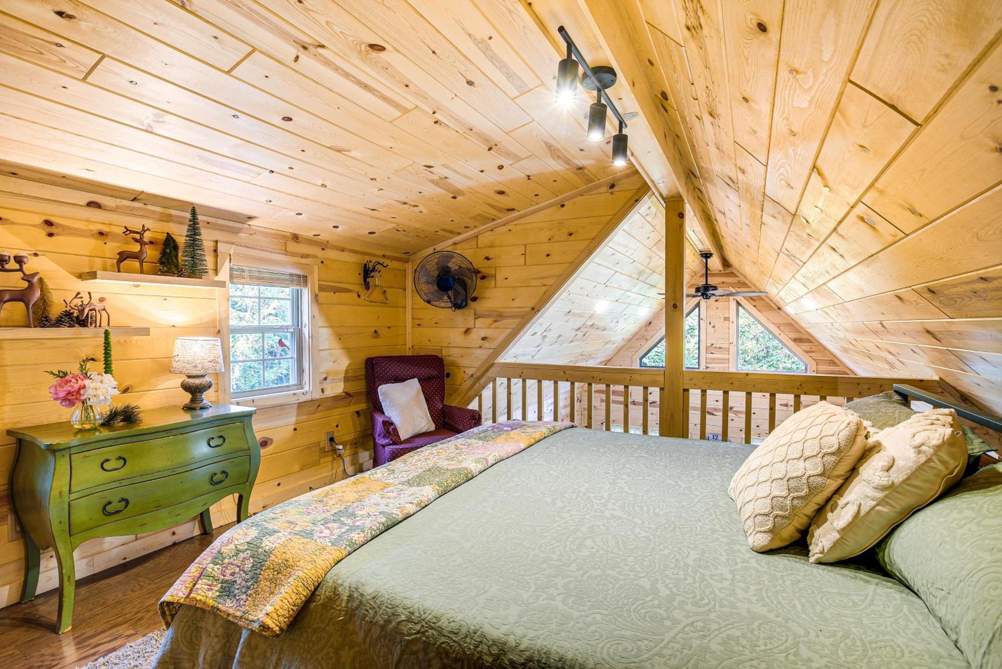 Idyllic Cabin In The Heart Of Hocking Hills Rockbridge エクステリア 写真