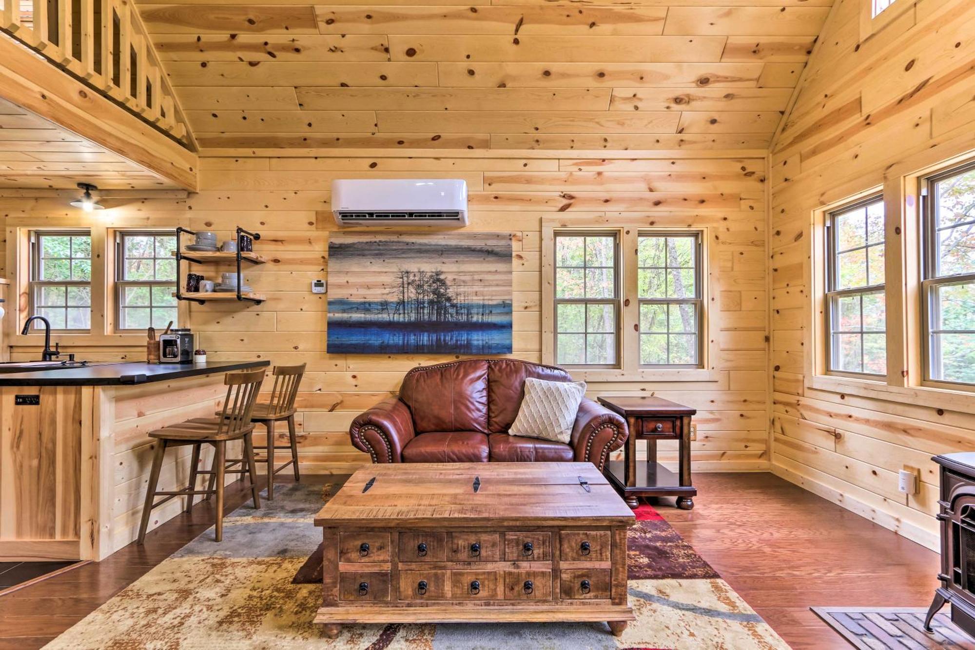 Idyllic Cabin In The Heart Of Hocking Hills Rockbridge エクステリア 写真